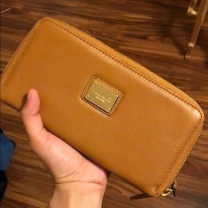 Kenneth Cole Purse